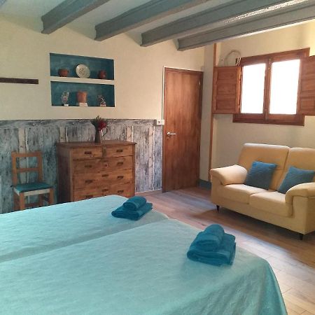Casa Rural Marila Puigmoreno Kültér fotó